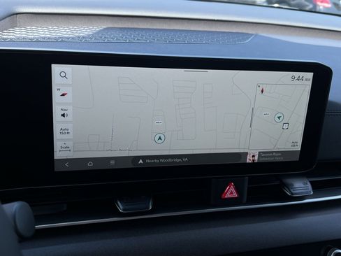 New 2026 Kia Carnival EX FWD image 33