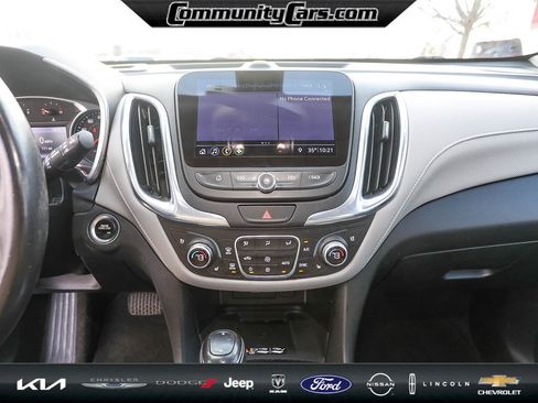 Used 2019 Chevrolet Equinox Premier image 15