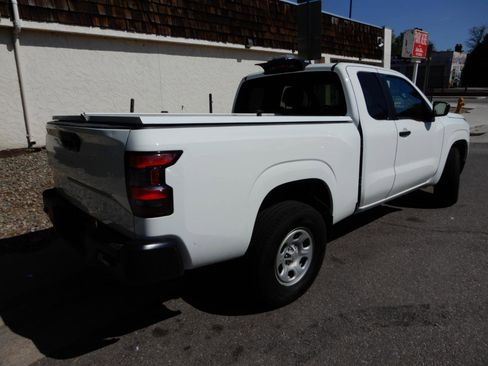 Used 2024 Nissan Frontier S w/ Technology Package AWD/4WD image 5