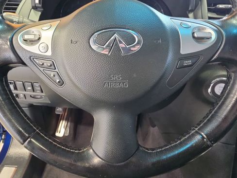 Used 2013 INFINITI FX37 AWD w/ Premium Pkg image 23