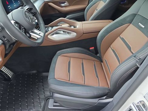Certified 2025 Mercedes-Benz GLE 53 AMG 4MATIC image 25