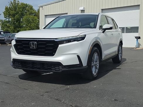 Used 2023 Honda CR-V EX-L image 3