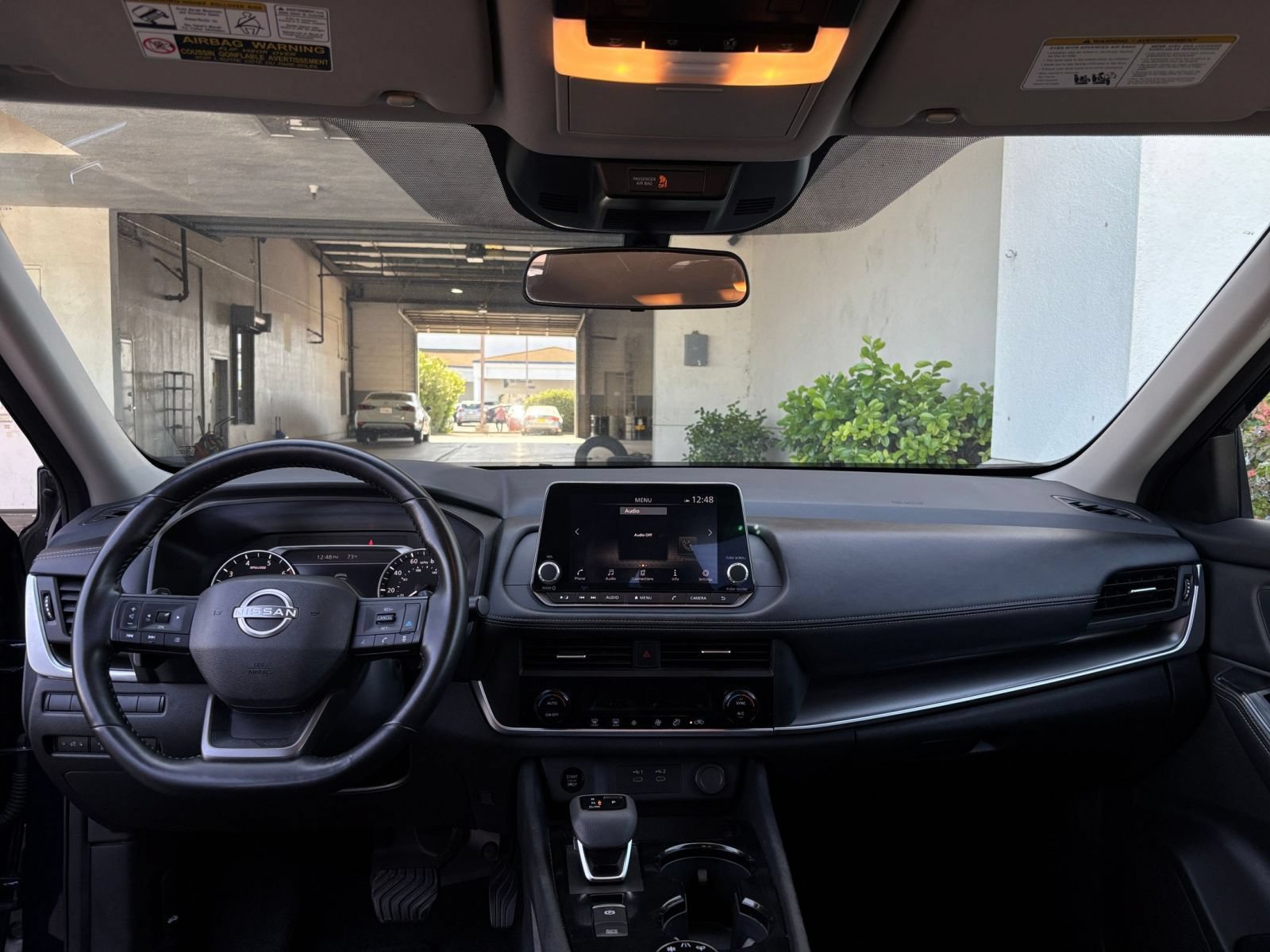 Used 2025 Nissan Rogue SV AWD/4WD image 34