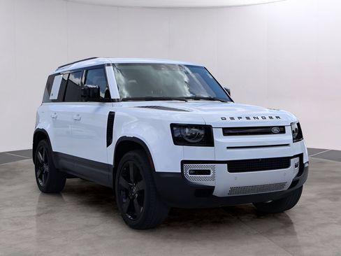 Used 2024 Land Rover Defender 110 S AWD/4WD image 3