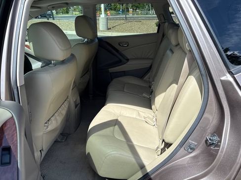 Used 2010 Nissan Murano LE w/ Navigation Pkg AWD/4WD image 17