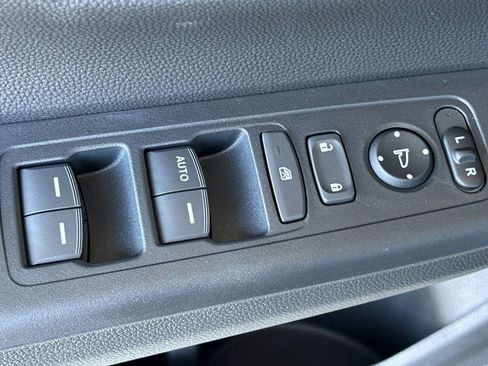 New 2026 Honda CR-V LX image 12