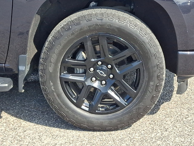 Used 2024 Chevrolet Silverado 1500 RST AWD/4WD image 29