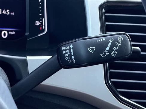 Used 2022 Volkswagen Atlas SE w/ Panoramic Sunroof Package image 28