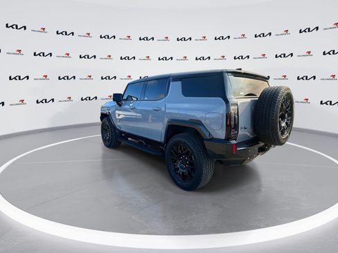 Used 2024 GMC Hummer EV 2X AWD/4WD image 6