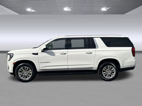 Used 2024 GMC Yukon XL SLT image 6