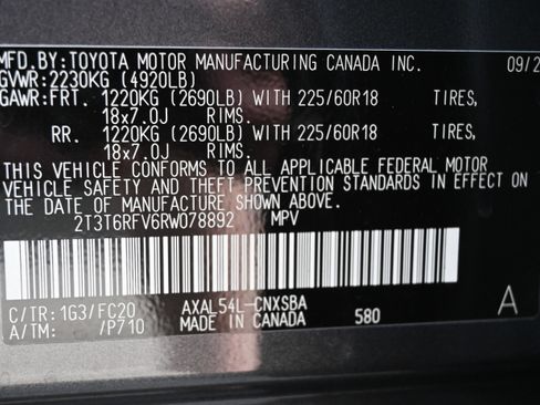 Used 2024 Toyota RAV4 SE image 34