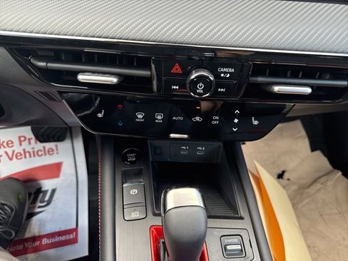 New 2026 Nissan Kicks SR w/ Cold Weather Package image 17