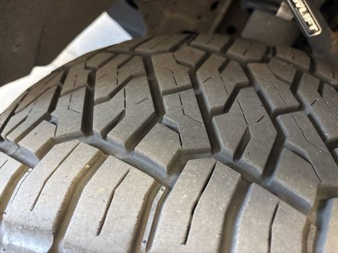 Used 2022 Chevrolet Silverado 1500 LT Trail Boss w/ Protection Package image 5