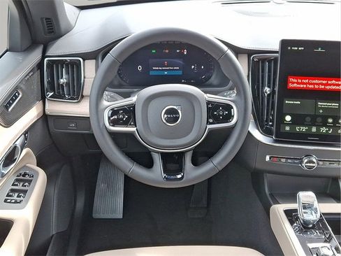 New 2026 Volvo XC90 B6 Plus w/ Protection Package Premier image 5