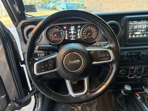 Used 2020 Jeep Gladiator Sport w/ Quick Order Package 24S AWD/4WD image 14