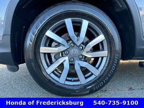 Used 2021 Honda Pilot EX image 11