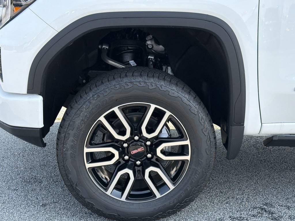 New 2026 GMC Sierra 1500 AT4 w/ Technology Package AWD/4WD image 22
