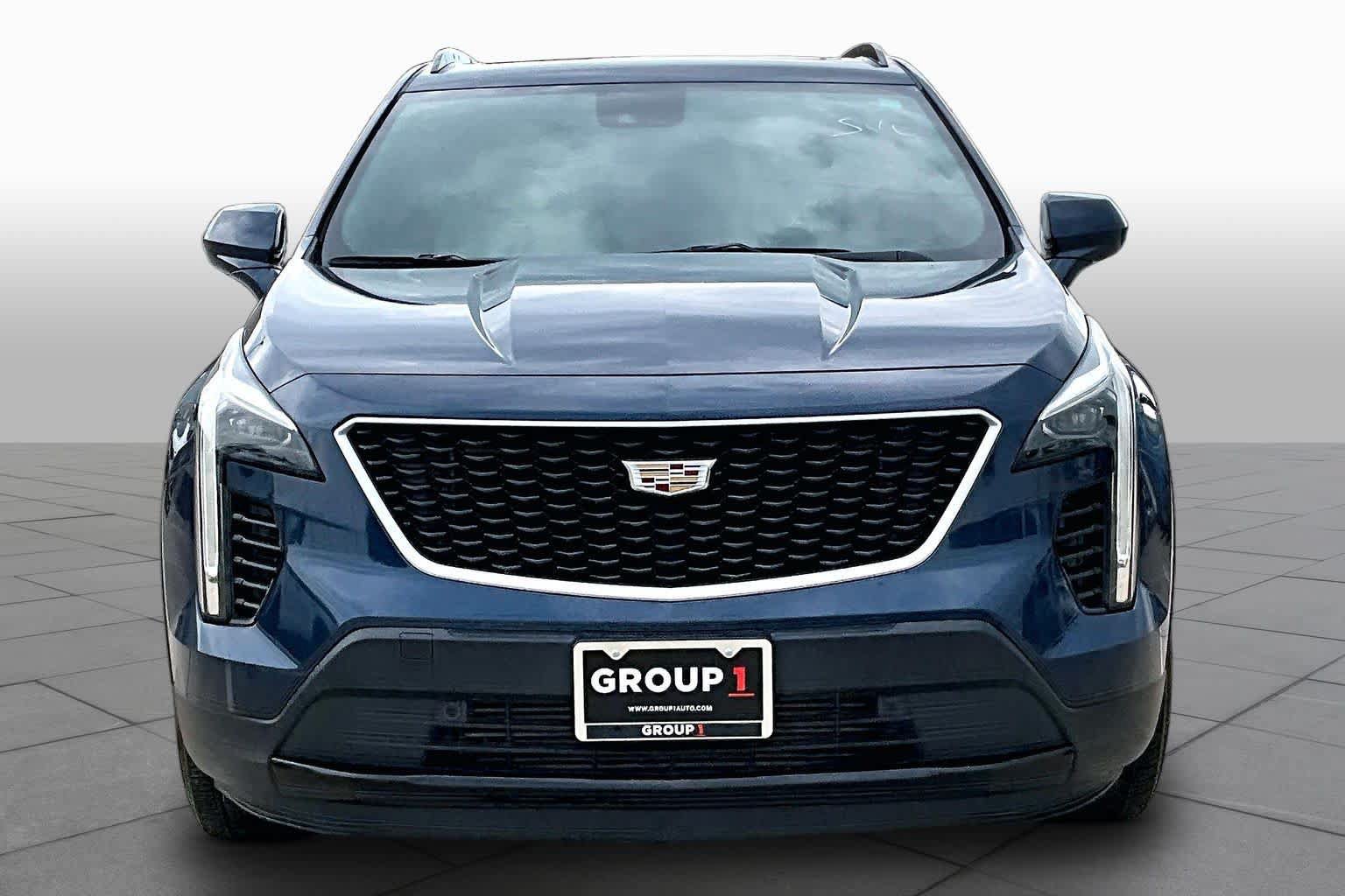 Used 2019 Cadillac XT4 Sport w/ Cold Weather Package AWD/4WD image 6