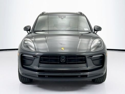 Used 2026 Porsche Macan AWD/4WD image 10