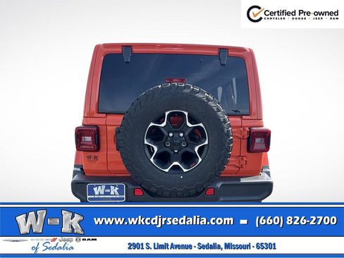 Used 2023 Jeep Wrangler Unlimited Rubicon w/ LED Lighting Group AWD/4WD image 10