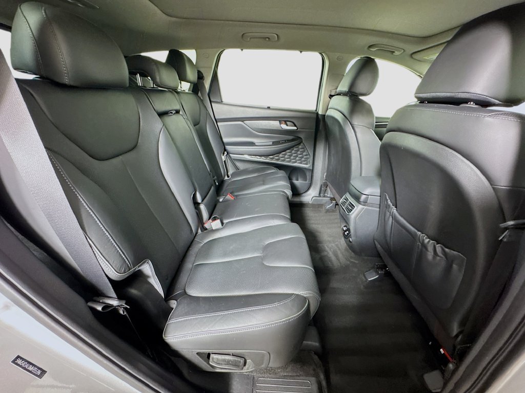 Used 2021 Hyundai Santa Fe Limited AWD/4WD image 29