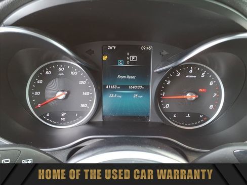 Used 2021 Mercedes-Benz GLC 300 4MATIC image 19