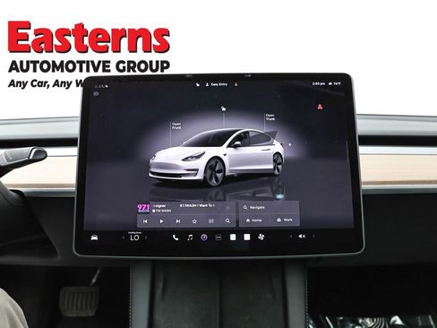 Used 2023 Tesla Model 3 Standard Range image 12