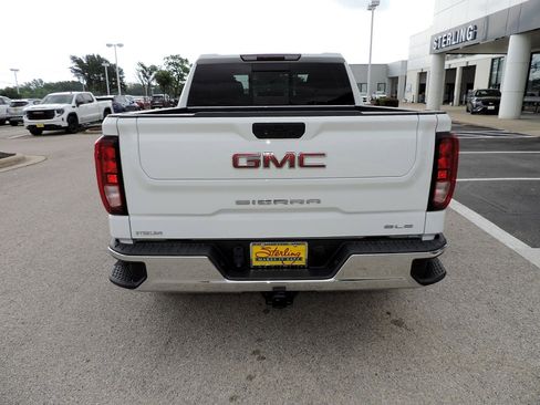 Certified 2021 GMC Sierra 1500 SLE w/ Preferred Package image 6