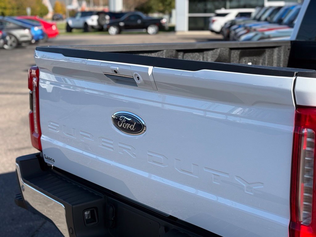 Used 2024 Ford F250 Lariat w/ Chrome Package AWD/4WD image 41