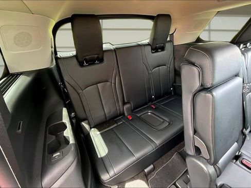 Used 2023 INFINITI QX60 Luxe w/ Performance Audio Package AWD/4WD image 28