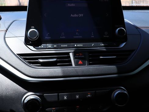 Used 2021 Nissan Altima 2.5 SR FWD image 44