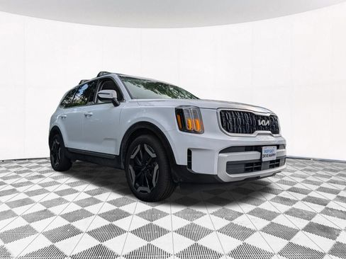 Used 2025 Kia Telluride EX AWD/4WD image 14