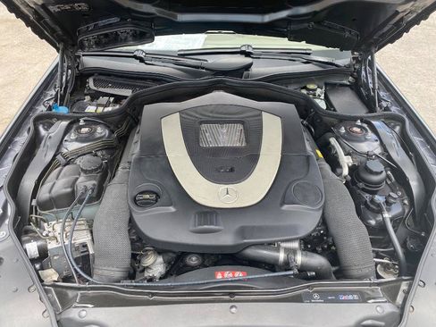 Used 2009 Mercedes-Benz SL 550 w/ Premium I Pkg image 26