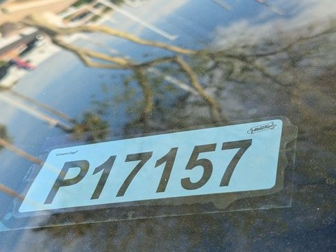 Certified 2025 Nissan Rogue SV image 37