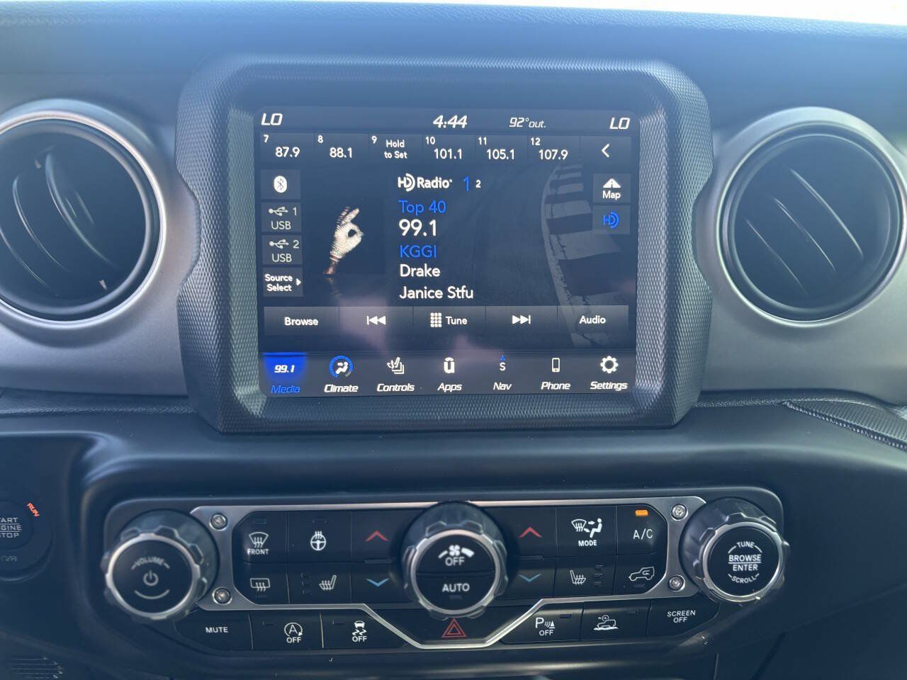 Used 2021 Jeep Wrangler Unlimited Sport AWD/4WD image 14