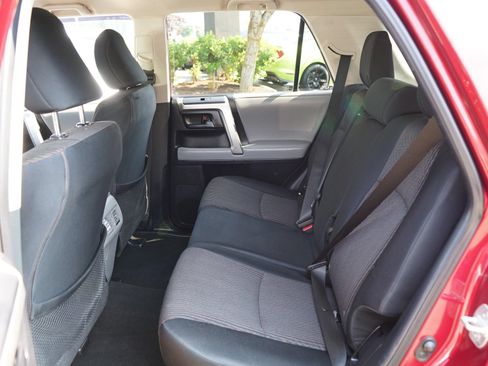 Used 2012 Toyota 4Runner SR5 AWD/4WD image 15