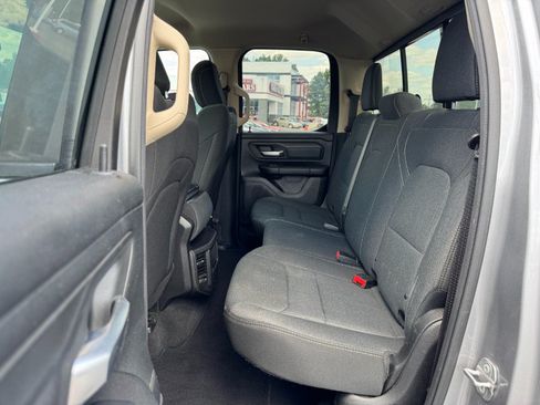 Used 2019 RAM 1500 Tradesman w/ SXT Appearance Group AWD/4WD image 16