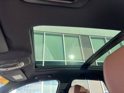 Used 2025 Audi Q5 e Premium Plus image 22