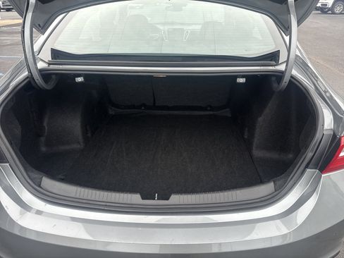 Used 2023 Chevrolet Malibu LT image 5