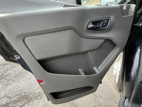 Used 2021 Ford Transit 350 XLT image 11