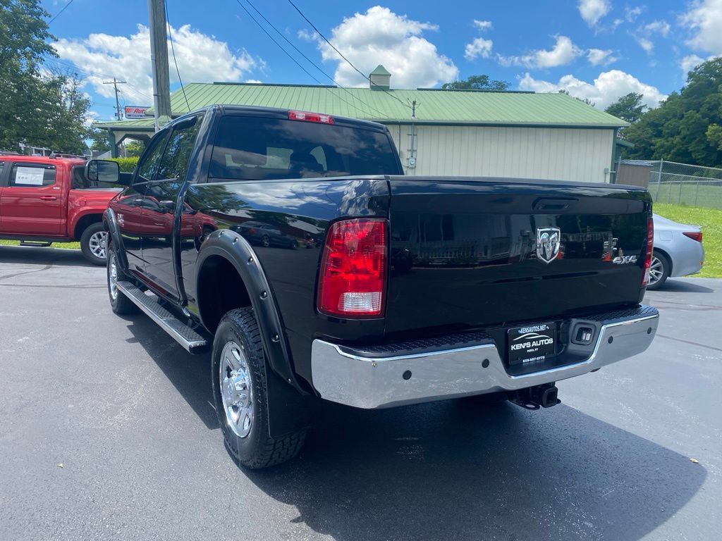 Used 2018 RAM 2500 Tradesman w/ Chrome Appearance Group AWD/4WD image 3