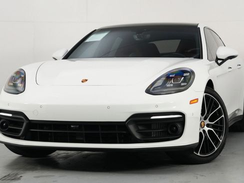 Used 2023 Porsche Panamera Platinum Edition w/ Smoking Package image 3