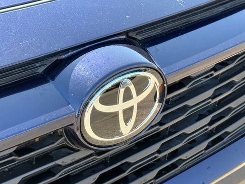 Used 2025 Toyota RAV4 XLE image 8