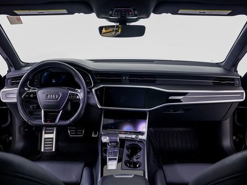 Used 2024 Audi RS 6 performance w/ Executive Package image 10