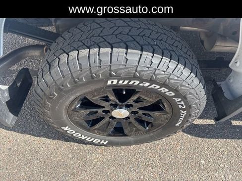 Used 2023 Chevrolet Silverado 1500 LT AWD/4WD image 29