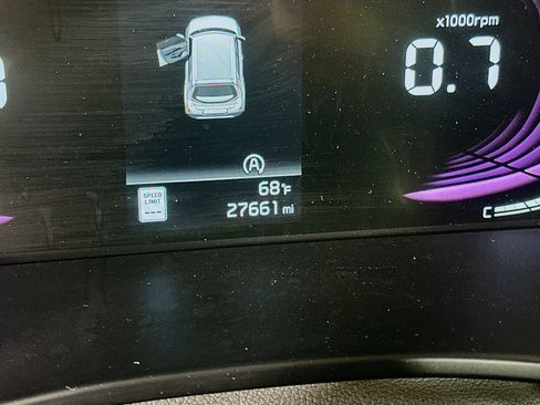 Used 2025 Kia Soul LX w/ LX Technology Package image 19