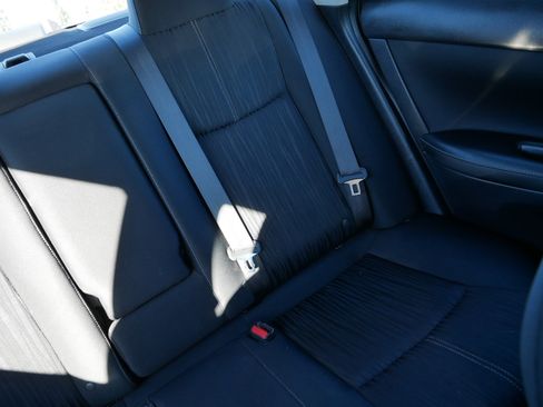 Used 2018 Nissan Sentra SV image 14