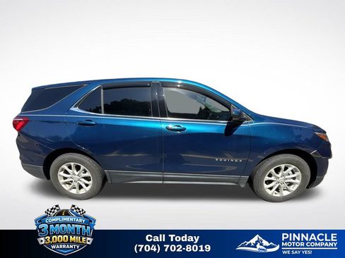 Used 2020 Chevrolet Equinox LT FWD image 3