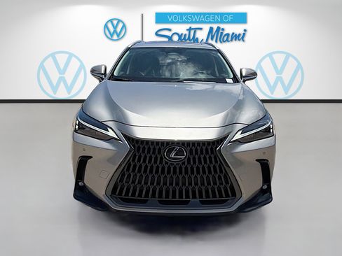Used 2025 Lexus NX 250 FWD w/ Accessory Package (2T) image 2