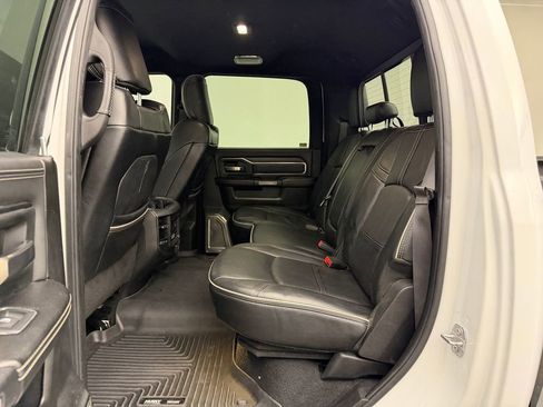 Used 2019 RAM 3500 Limited image 13